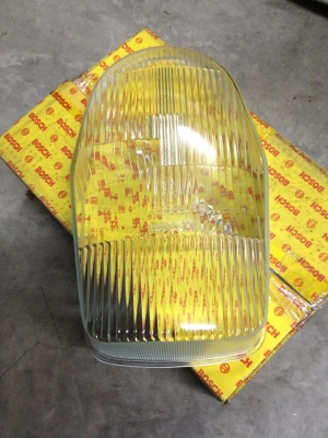 กระจกเลนไฟหน้าBenz W108 แก้วแท้ เดิมๆ