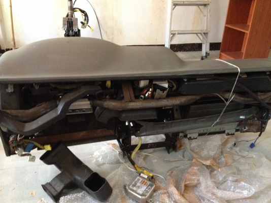 คอลโซล ISUZU MU ครบชุดมีเเร็คคานกลางของเก่าญี่ปุนสภาพสวยๆ คอลโซล ISUZU MU ครบชุดมีเเร็คคานกลางของเก่าญี่ปุนสภาพสวยๆ