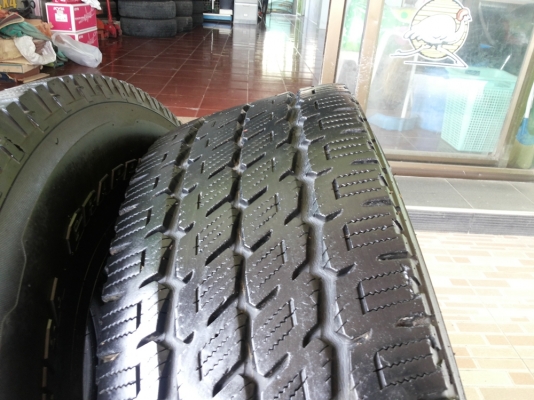 ยาง nitto dura grappler 31x10.5 ขอบ 15 สภาพดีมาก
