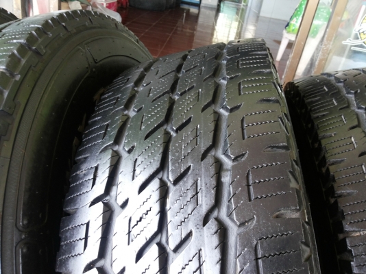 ยาง nitto dura grappler 31x10.5 ขอบ 15 สภาพดีมาก