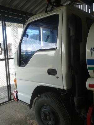ISUZU NPR