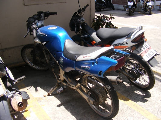 YAMAHA TZR-150 ตูดเป็ด สภาพวิ่งได้ YAMAHA TZR-150 ตูดเป็ด สภาพวิ่งได้