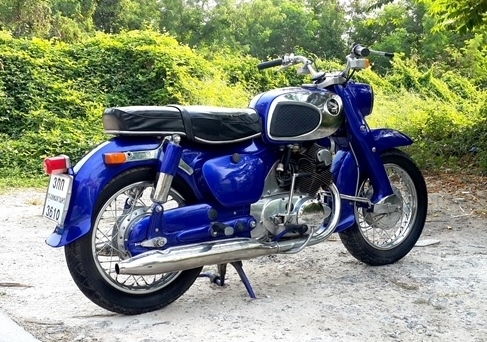 วุฒิ นนบุรี ขาย ฮอนด้า C72. ทะเบียนพร้อมโอน(ดูรถจ.นนทบุรี)