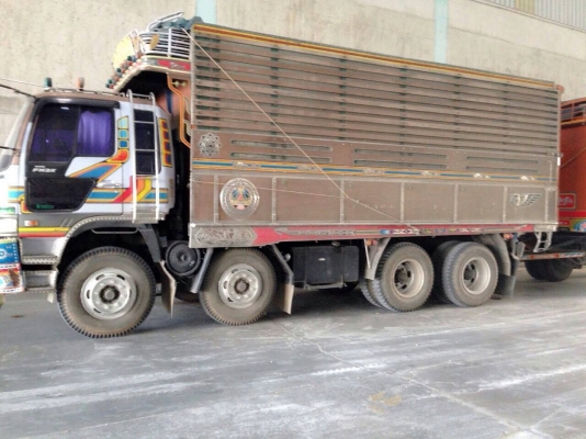 ขายรถพ่วง 18 ล้อ 2 เพลา กระบะไม้ อู่.ซุ่นชัย เกษตรดั้ม HINO FM2K เครื่อง.260 ปี.40 รถสวย ราคา.1400000 ต่อรอง