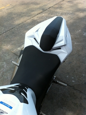 ขาย KAWASAKI Z250 สีขาว ปี2014