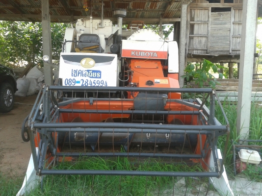 ขายรถเกี่ยว KUBOTA DC 60