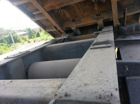 ขายหางพ่วง เทนเลอร์  สามมิต 2 เพลา. ปี 46   สนใจติดต่อ  081 - 6079515