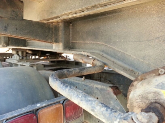 ขายหางพ่วง เทนเลอร์  สามมิต 2 เพลา. ปี 46   สนใจติดต่อ  081 - 6079515