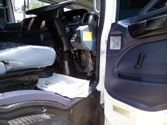 6 ล้อกลาง  *Euro.2*  HINO  MEGA  FC4J  175 แรงม้า  *ยาว 6.50 ม.*  รถสวยเดิม+สวยจริง+พร้อมใช้งาน * รถห้างแท้ * มีเล่มพร้อม *