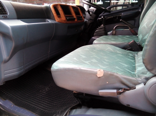 6 ล้อกลาง  *Euro.2*  HINO  MEGA  FC4J  175 แรงม้า  *ยาว 6.50 ม.*  รถสวยเดิม+สวยจริง+พร้อมใช้งาน * รถห้างแท้ * มีเล่มพร้อม *