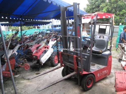 รถยกไฟฟ้า   NICHIYU    FB5P-50-250   รหัสสินค้า : 13001312 หรือเพิ่มเติมไดที่ www.nihonmono.com