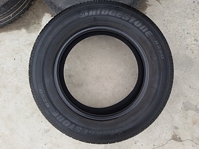 ขายยาง175/70/14 ปี 2512 BRIDGESTONE B250   4  เส้น