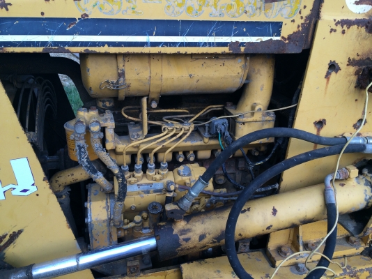 ขายแทรคเตอร์ตีนตะขาบ D2-6 195,000 บาท