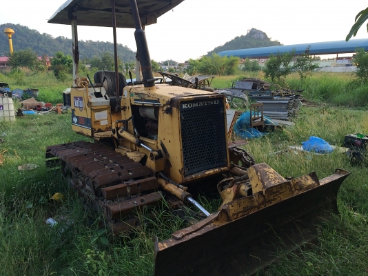 ขายแทรคเตอร์ตีนตะขาบ D2-6 195,000 บาท