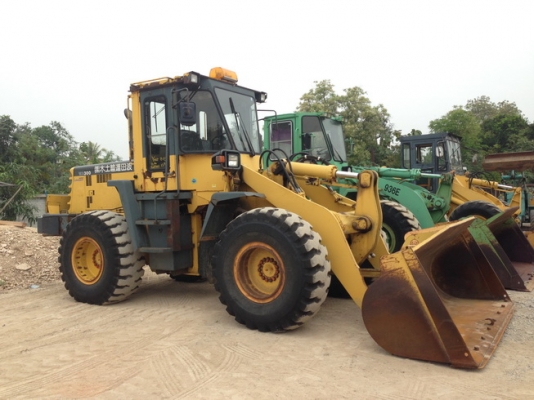 ขาย Komatsu WA300-3 เก่าญี่ปุ่น สภาพสวย พร้อมใช้งาน 090-986-2521 อ๊อบ