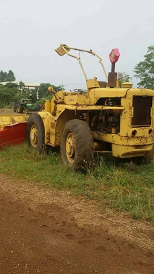 ขายรถตักล้อยาง CAT 922-B รถใช้งานอยู่ ตามสภาพ ราคา.280000 สนใจรีบจองด่วน