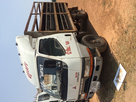 ขาย4ลัอกลาง ปี 47 เครื่อง110 แรง ปี47 รถห้างแท้ๆๆ