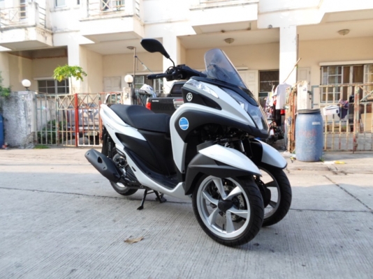 ยังไงก็ขาย The New Tricity 125i รถใช้ได้ 1 เดือน ปี 58 รถบ้านวิ่งน้อย 4XXX โล รถบ้านเดิมๆ ชุดโอนครบ