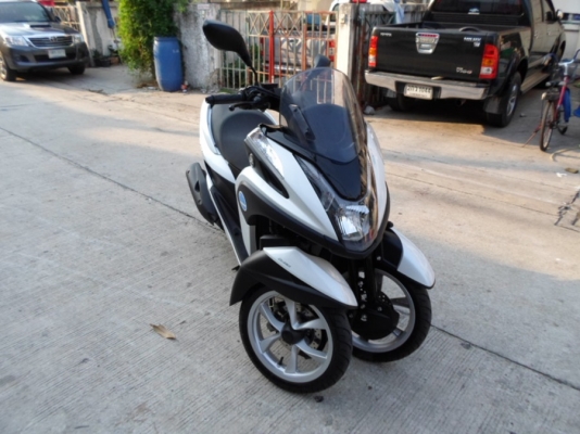 ยังไงก็ขาย The New Tricity 125i รถใช้ได้ 1 เดือน ปี 58 รถบ้านวิ่งน้อย 4XXX โล รถบ้านเดิมๆ ชุดโอนครบ