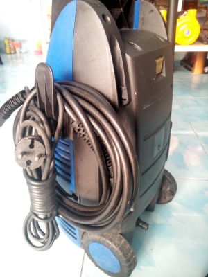 ขายเครื่องฉีดน้ำแรงดันสูง zinzano 130bar มือสองครับ ขายเครื่องฉีดน้ำแรงดันสูง zinzano 130bar มือสองครับ