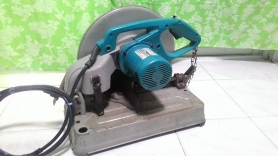 แท่นตัดไฟเบอร์ makita 2414 NB ขนาดใบ 14 นิ้ว แท้ๆ เดิม พร้อมใช้งานครับ