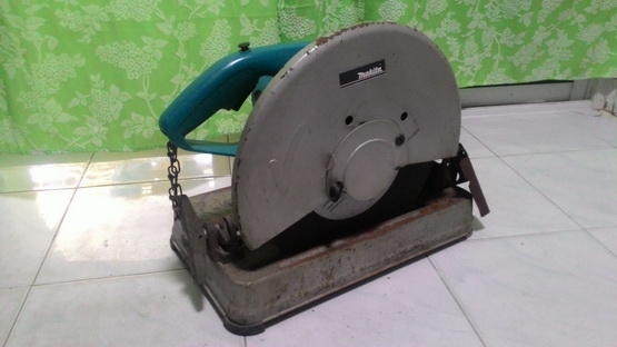 แท่นตัดไฟเบอร์ makita 2414 NB ขนาดใบ 14 นิ้ว แท้ๆ เดิม พร้อมใช้งานครับ