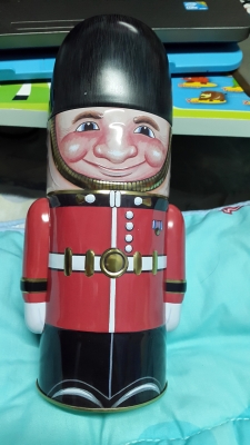 งานสังกะสี สภาพสวย ๆ ใส่ของได้ จากสก๊อตแลนด์ ใบละ 200 มี 2 ใบ ขายยก