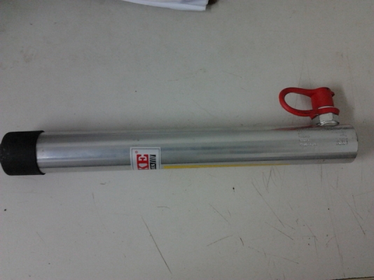 ขายกระบอกไฮดรอลิค 5 Ton ยี่ห้อ Nike