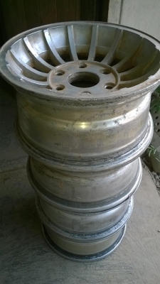 ล้อขอบ14 หน้า6.5 หลัง7 6รู ชุดละ4000