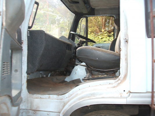 ขายรถสิบล้อบรรทุกรถเกี่ยวข้าว ฮีโน่ เครื่งอยนต์ HO7C 168 แรงม้า สภาพดีพร้อมใช้งาน