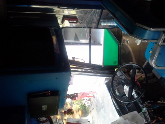 บัสแอร์ชั้นครึ่ง แอร์แยก ยาว12เมตร อีซูซุดั้งเดิมทั้งคัน