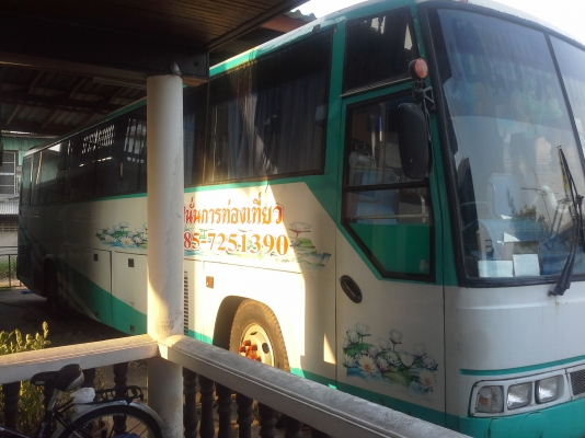 บัสแอร์ชั้นครึ่ง แอร์แยก ยาว12เมตร อีซูซุดั้งเดิมทั้งคัน