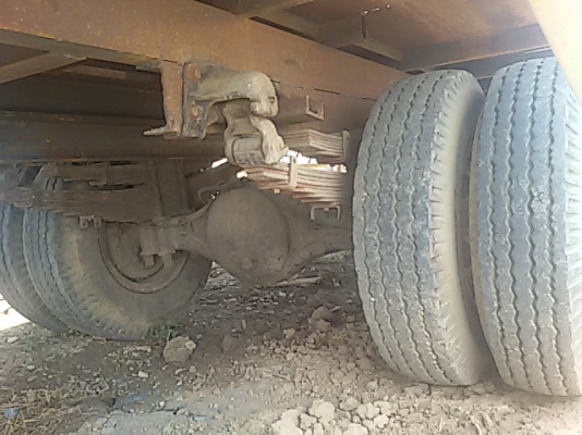 ขายหางพ่วงเพลา 6ล้อพร้อมคอกพร้อมใช้(080-1153032) ขายหางพ่วงเพลา 6ล้อพร้อมคอกพร้อมใช้(080-1153032)