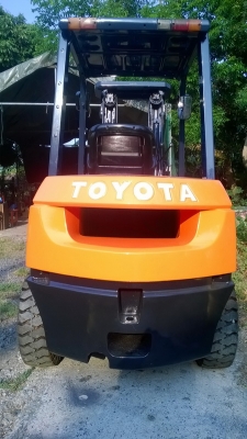 ขายFORKLIFT:TOYOTA:7FD30เสา4.7ม.:งาหมุน:เสา3ท่อนรถนอกแท้ ขายFORKLIFT:TOYOTA:7FD30เสา4.7ม.:งาหมุน:เสา3ท่อนรถนอกแท้
