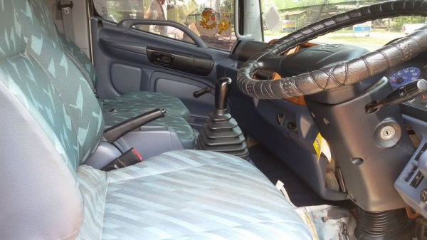 ขาย6ล้อ ฮีโน่ 165ปี50 ราคา 920,000ทะเบียนพร้อม