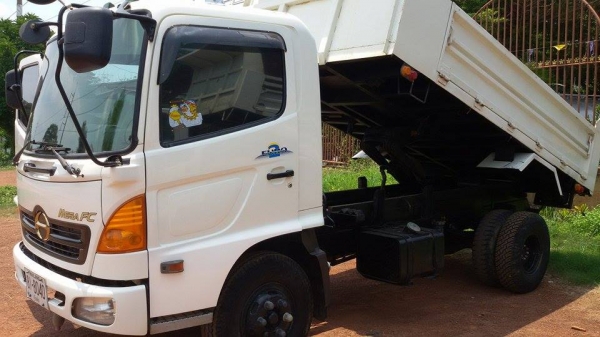 ขาย6ล้อ ฮีโน่ 165ปี50 ราคา 920,000ทะเบียนพร้อม