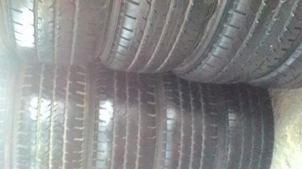 ขายยาง215R14 michelin
