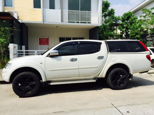 ขาย Triton Double Cab Plus Auto สีขาวมุก ปี 12 ขาย Triton Double Cab Plus Auto สีขาวมุก ปี 12