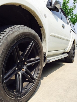 ขาย Triton Double Cab Plus Auto สีขาวมุก ปี 12 ขาย Triton Double Cab Plus Auto สีขาวมุก ปี 12