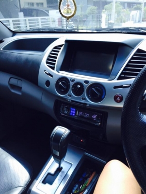 ขาย Triton Double Cab Plus Auto สีขาวมุก ปี 12 ขาย Triton Double Cab Plus Auto สีขาวมุก ปี 12