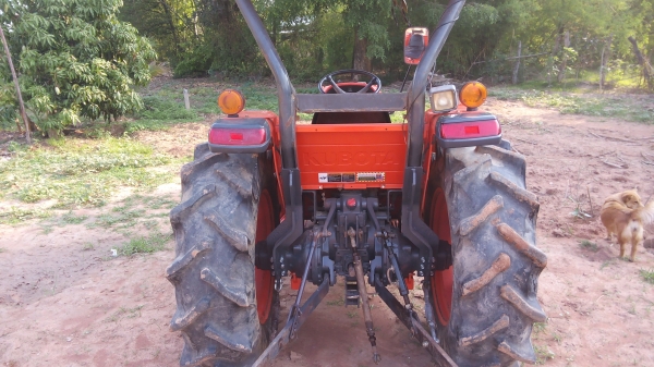 ขายรถไถคูโบต้าL 4708 ใบมีดดันดินผาล6