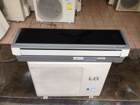 **** ขายแอร์ LG 12000 BTU ตัว TOP (ARTCOOL) ****