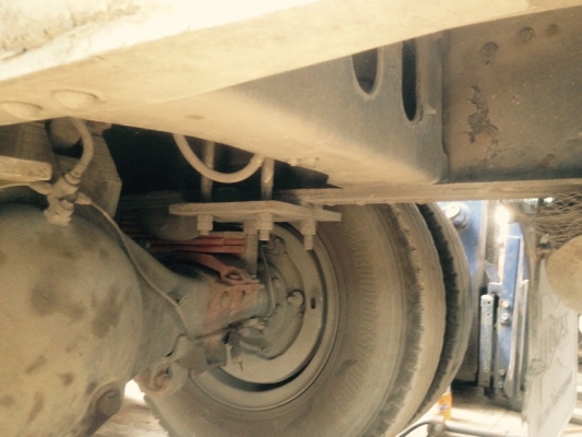 ขายรถ10ล้อบรรทุกแก็สLPGถังยังหาขนาด8ตัน