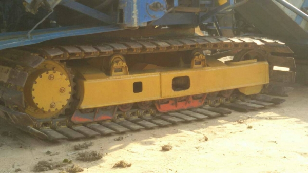 ขายด่วน รถเกี่ยวข้าวเกษตรพัฒนา  ไม่มีคนขับ