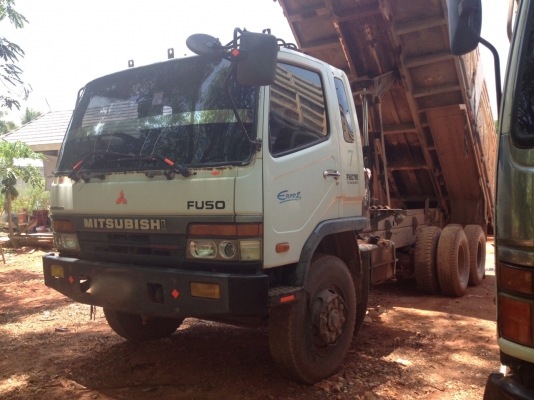 รถมิตซู 10 ล้อดั้ม FN627M  260 แรงม้า ปี 52  ( มีขาย 2 คัน. )    สนใจติดต่อ 081 - 6079515