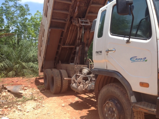 รถมิตซู 10 ล้อดั้ม FN627M  260 แรงม้า ปี 52  ( มีขาย 2 คัน. )    สนใจติดต่อ 081 - 6079515