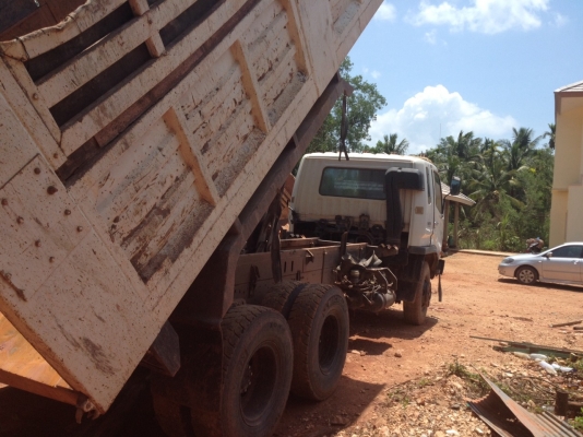 รถมิตซู 10 ล้อดั้ม FN627M  260 แรงม้า ปี 52  ( มีขาย 2 คัน. )    สนใจติดต่อ 081 - 6079515