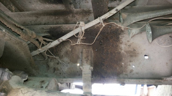 รถมิตซู 10 ล้อ หลังถนน FN517M  190 แรงม้า.   สนใจติดต่อ  081 - 6079515