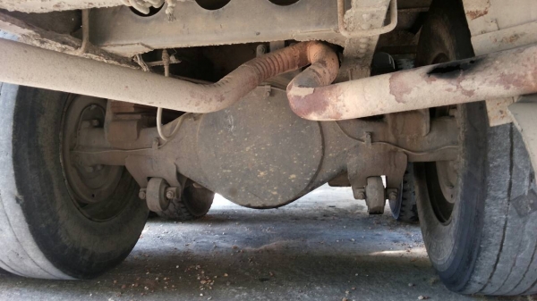 รถมิตซู 10 ล้อ หลังถนน FN517M  190 แรงม้า.   สนใจติดต่อ  081 - 6079515