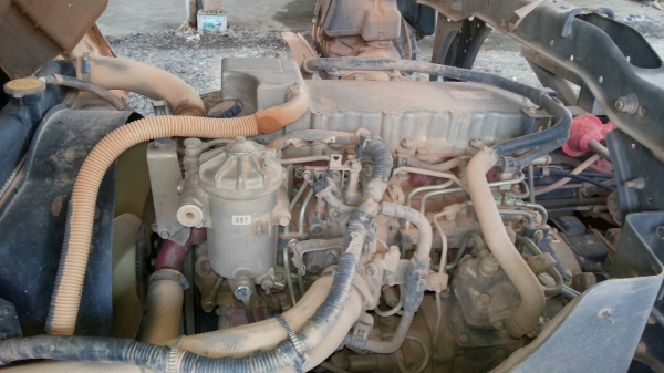 รถฮีโน่ 6 ล้อดั้ม 175 แรงม้า. ปี 54   ( รถวิ่ง 18x,xxx กว่า กม. )     สนใจติดต่อ  081 - 6079515